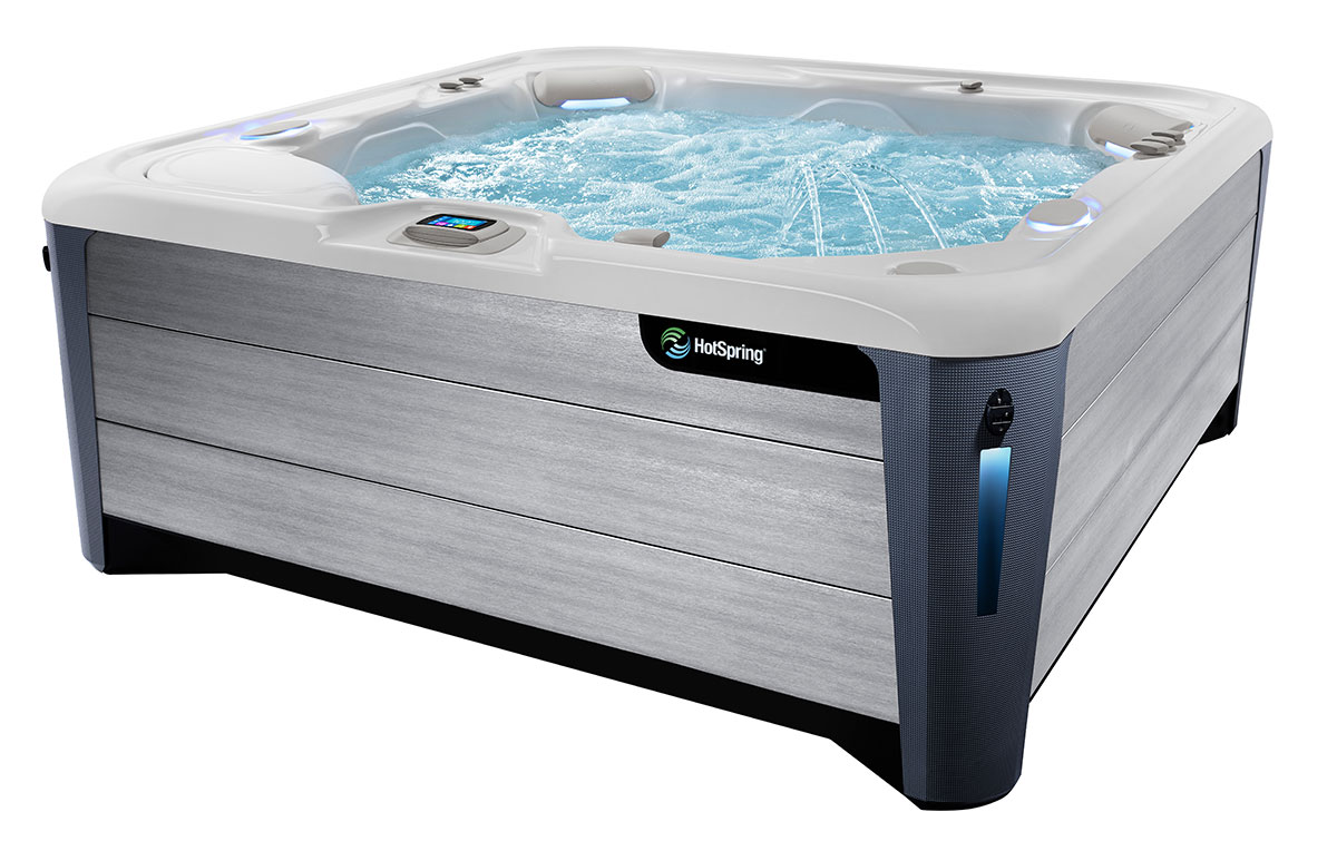 HotSpring Highlife 2019 Vanguard Alpine White Nickel